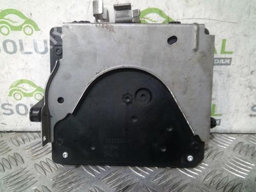 Used Electronic module RENAULT SCÉNIC III (JZ0/1_) 1.5 dCi (86 hp) 20357941
