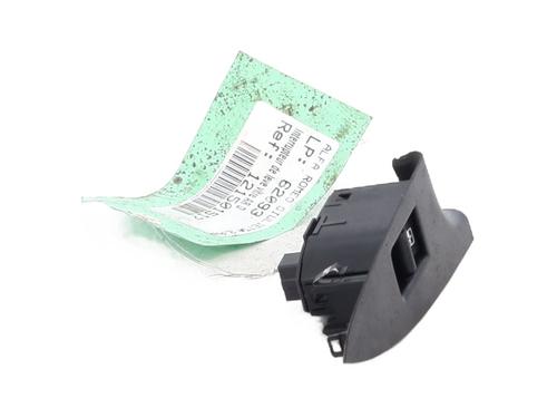 Used Right rear window switch Right rear window switch ALFA ROMEO GIULIETTA (940_) 1.6 JTDM (940FXD1A) (105 hp) 32446224 32446224