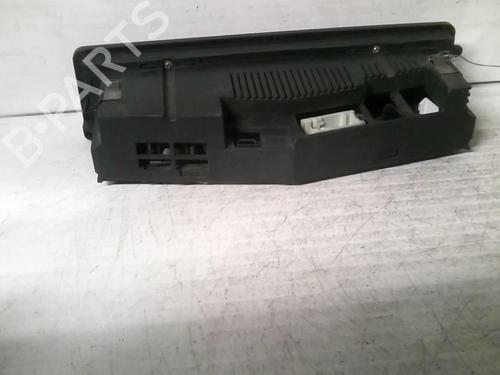 Used Climate control Climate control 21999141 21999141