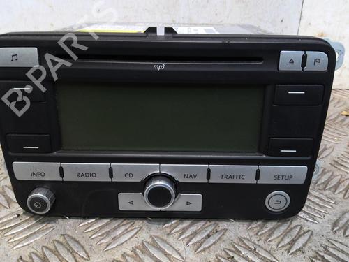 Used Radio VW JETTA III (1K2) 1.9 TDI (105 hp) 21812260