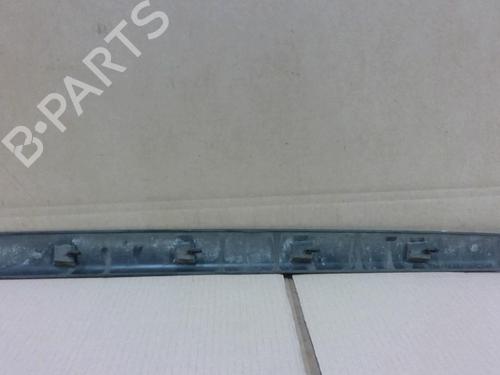 door-moulding-trim-renault-twingo-ii-cn0_-2007-29852931 main image