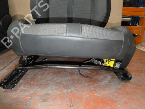 Set sedili Set sedili PEUGEOT 208 II (UB_, UP_, UW_, UJ_) 1.2 PureTech 100 (101 hp) 36249248 36249248