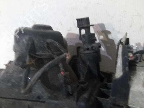 Used Right headlight Right headlight CITROËN JUMPY I Van (BS_, BT_, BY_, BZ_) 1.9 D 70 (69 hp) 20360589 20360589