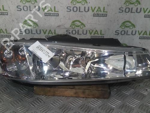Used Right headlight PEUGEOT 406 (8B) 2.0 HDI 110 (109 hp) 22004670