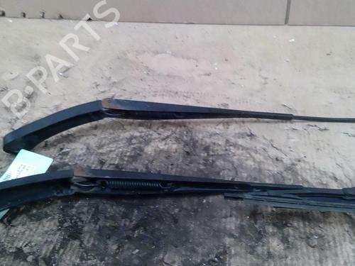 Used Front windshield wiper arm Front windshield wiper arm PEUGEOT EXPERT Platform/Chassis 1.6 HDi 90 16V (90 hp) 29318859 29318859