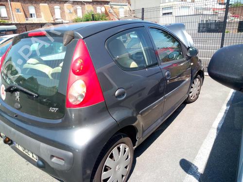 Left taillight PEUGEOT 107 (PM_, PN_) 1.4 HDi | BP22003931C34 