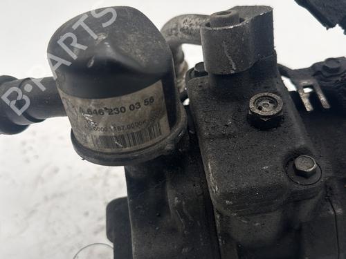 Used AC compressor AC compressor MERCEDES-BENZ C-CLASS (W203) C 220 CDI (203.008) (150 hp) 33708853 33708853