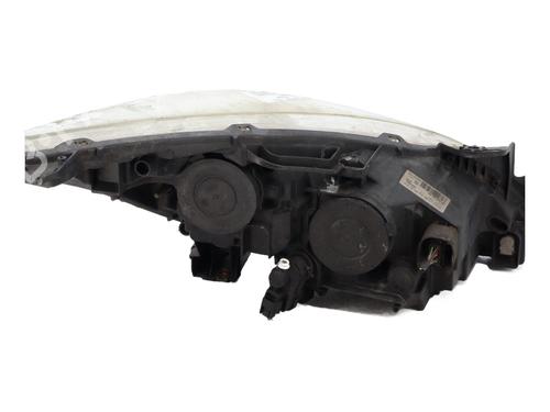 Used Left headlight Left headlight PEUGEOT 5008 (0U_, 0E_) 1.6 HDi (110 hp) 32500372 32500372