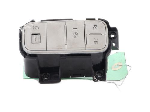 Forlygtekontakt HYUNDAI i20 III (BC3, BI3) 1.0 T-GDI hybrid 48V (101 hp) 29744511