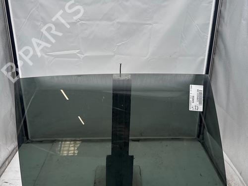 Used Rear right door window Rear right door window 37418572 37418572
