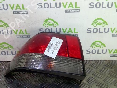 Achterlicht links SAAB 900 II 2.0 i (131 hp) 21999882