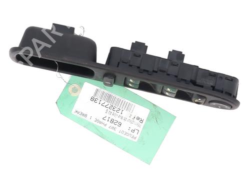 Used Left front window switch Left front window switch PEUGEOT 307 SW (3H) [2002-2009] 33472677 33472677