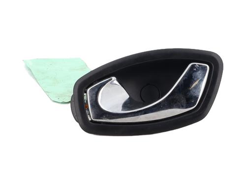 Venstre bak invendig håndtak RENAULT MEGANE III Hatchback (BZ0/1_, B3_) 1.5 dCi (BZ09, BZ0D, BZ1W, BZ29, BZ14) (110 hp) 28833364