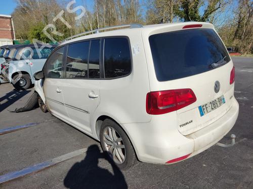 Used Parts VW TOURAN (1T3) 2.0 TDI (140 hp) 4240745