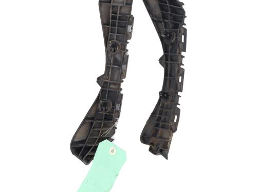 Kofangerbeslag bag Kofangerbeslag bag TOYOTA AURIS (_E15_) 2.0 D-4D (ADE150_, ADE150R) (126 hp) 33836983 33836983