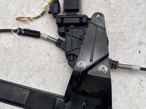 Used Front right window mechanism Front right window mechanism 37278106 37278106