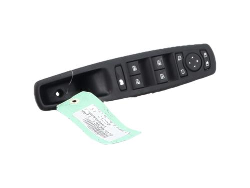 Used Left front window switch Left front window switch RENAULT MEGANE III Grandtour (KZ0/1) 1.5 dCi (KZ0C, KZ1A) (90 hp) 40613977 40613977