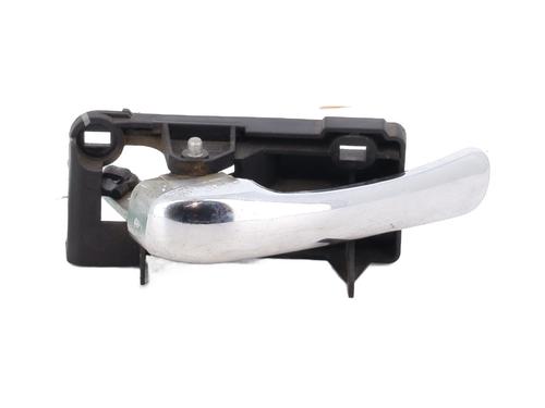 Used Front left interior door handle Front left interior door handle ALFA ROMEO GT (937_) 1.9 JTD (937CXN1B) (150 hp) 29744549 29744549