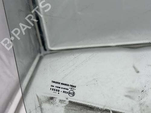 Used Front left door window Front left door window DACIA DUSTER (HS_) 1.5 dCi (HSAJ) (90 hp) 33803657 33803657