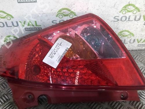 Used Right taillight SUZUKI SWIFT III (MZ, EZ) 1.3 DDiS (RS413D) (75 hp) 22003197
