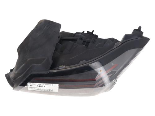 Used Right taillight Right taillight PEUGEOT 208 II (UB_, UP_, UW_, UJ_) 1.2 Hybrid 100 (101 hp) 40031180 40031180
