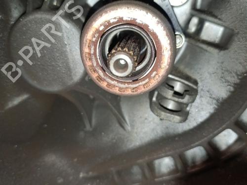 Used Gearbox Gearbox OPEL CORSA C (X01) 1.7 DI (F08, F68) (65 hp) 33895835 33895835