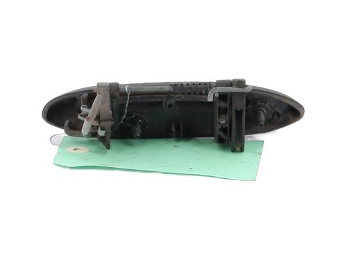 rear-left-exterior-door-handle-renault-clio-ii-bb_-cb_-1998-1999-2000-2001-2002-2003-2004-2005-2006-2007-2008-2009-2010-2011-2012-2013-2014-2015-2016-28032512 main image