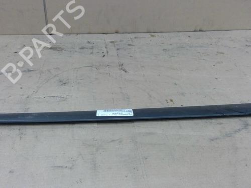 Used Door moulding trim VW POLO (9N_, 9A_) 1.4 TDI (70 hp) 28155746
