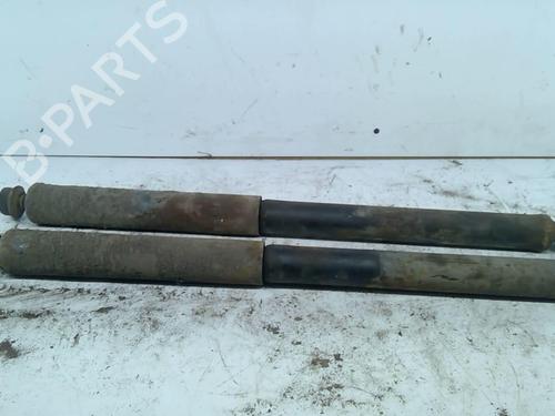Used Right rear shock absorber TOYOTA RAV 4 II (_A2_) 2.0 D 4WD (CLA20_, CLA21_, CLA20R, CLA21R) (116 hp) 33115339