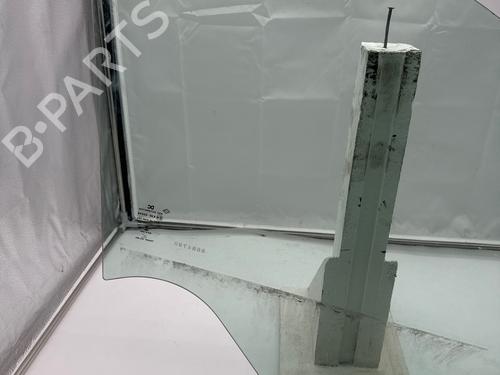 front-left-door-window-renault-twingo-iii-bcm_-bca_-2014-37742817 main image