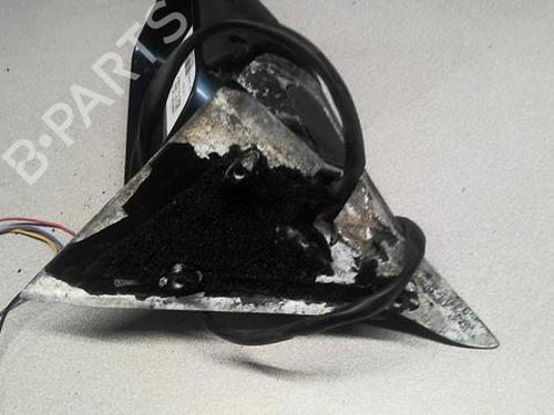 Used Right mirror Right mirror 22000936 22000936