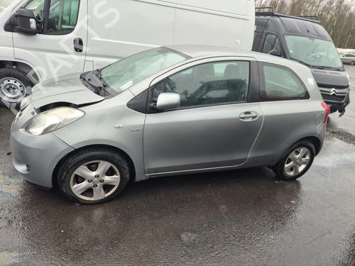 Used Parts TOYOTA YARIS (_P9_)  1.4 D-4D (NLP90_, NLP90R)  4748390