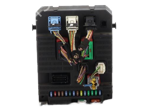 Used Fuse box Fuse box 27508446 27508446