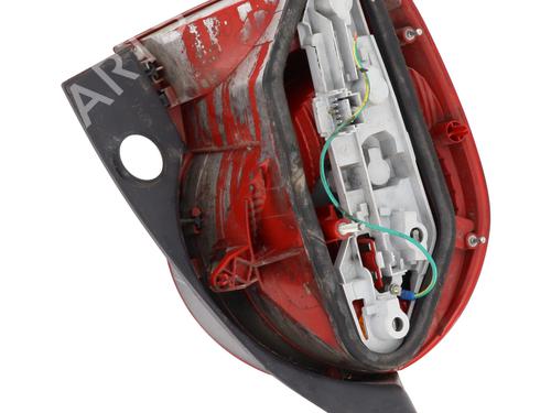 Used Right taillight Right taillight RENAULT MODUS / GRAND MODUS (F/JP0_) 1.5 dCi (FP0G, JP0G) (68 hp) 20484331 20484331