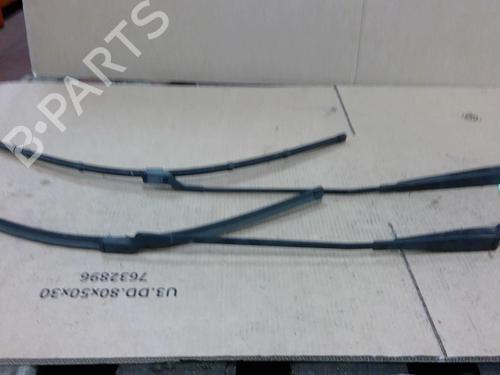 Used Front windshield wiper arm PEUGEOT 3008 I MPV (0U_) 1.6 HDi (109 hp) 26183531