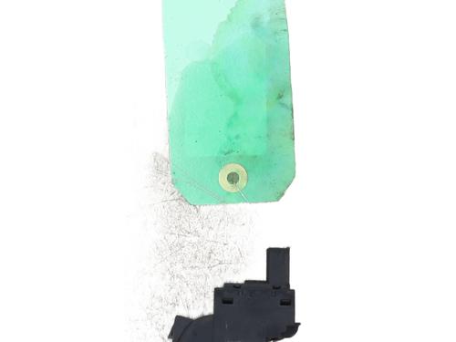 Used Right rear window switch Right rear window switch VW POLO V (6R1, 6C1) 1.2 TDI (75 hp) 26034907 26034907