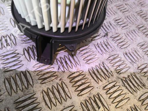 Used Heater blower motor Heater blower motor HONDA CIVIC VIII Hatchback (FN, FK) 2.2 CTDi (FK3) (140 hp) 20365088 20365088