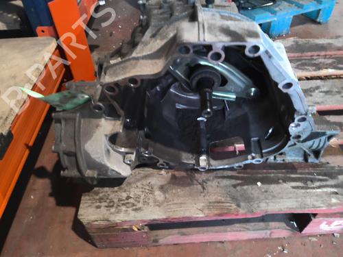 Used Gearbox Gearbox AUDI A4 B8 (8K2) 2.0 TDI (136 hp) 22301203 22301203
