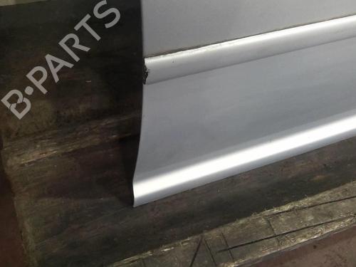 Right front door VW BORA I (1J2) 2.0 1J4831056H