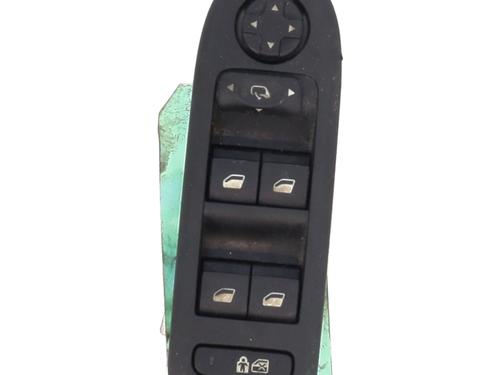 Used Left front window switch PEUGEOT 308 I (4A_, 4C_) 2.0 HDi (136 hp) 29560018