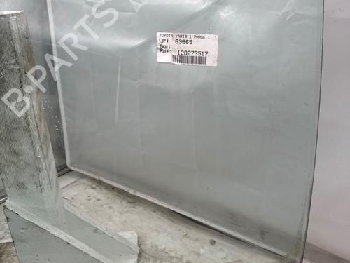 Dør rude ventre foran Dør rude ventre foran TOYOTA YARIS (_P1_) 1.3 (NCP10, SCP12_) (86 hp) 36791884 36791884