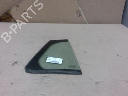 Vidro porta trás esquerda RENAULT MEGANE III Grandtour (KZ0/1) 1.5 dCi (KZ09, KZ0D, KZ1G, KZ29, KZ14, KZ1W, KZ10, KZ1F,... (110 hp) 32375559