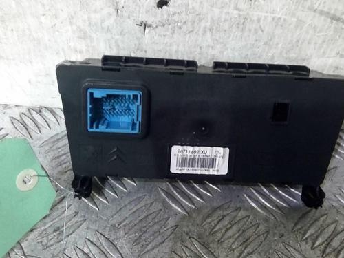 climate-control-citroen-c3-picasso-sh_-16-hdi-00006452q3-2008-20359511 main image