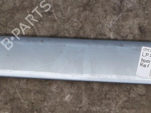 door-moulding-trim-opel-corsa-d-s07-2006-2007-2008-2009-2010-2011-2012-2013-2014-2015-26183805 main image