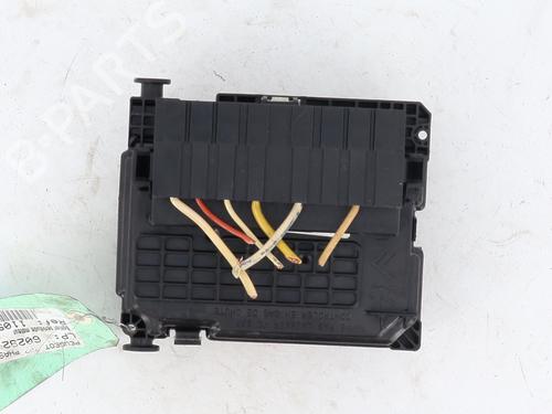 Fuse box PEUGEOT 207 (WA_, WC_) 1.6 HDi | BP28100761E1