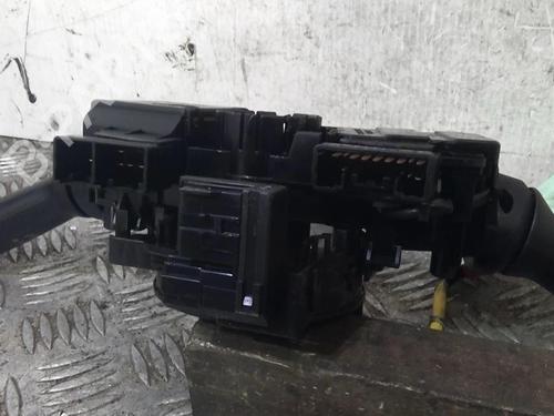 Steering column stalk TOYOTA YARIS (_P9_) 1.4 D-4D (NLP90_, NLP90R) | BP21777854I23 