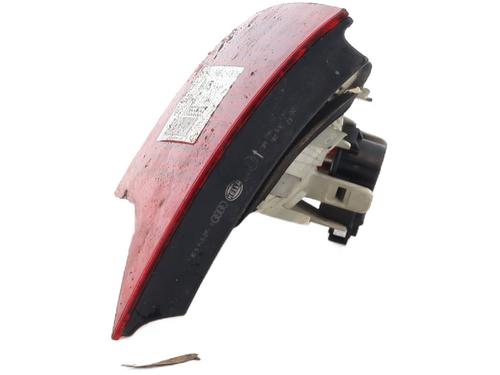 right-tailgate-light-audi-a4-b7-8ec-2004-2005-2006-2007-2008-2009-31655232 main image