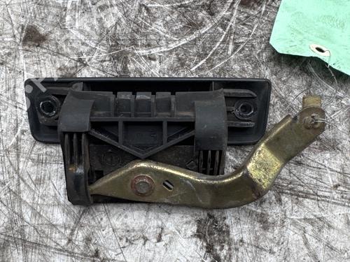 Used Front left exterior door handle Front left exterior door handle PEUGEOT 309 I (10C, 10A) 1.4 (67 hp) 36656797 36656797
