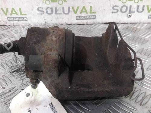 Used Right front brake caliper Right front brake caliper VW SCIROCCO III (137, 138) 1.4 TSI (160 hp) 21816847 21816847