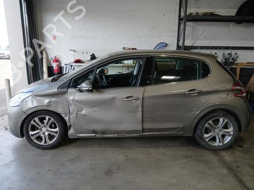 Left mirror PEUGEOT 208 I (CA_, CC_) 1.2 VTI 82 | BP32128549C26